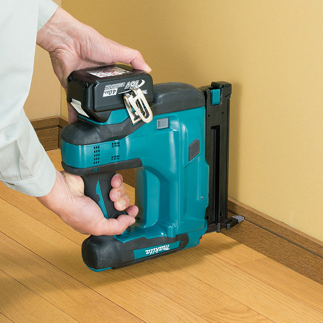 Cordless Nailers & Staplers