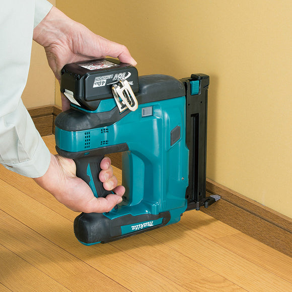 Cordless Nailers & Staplers