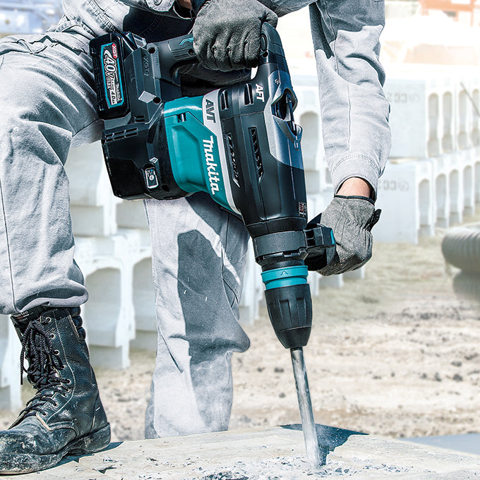 Makita HR005GZ 40V MAX XGT Li-Ion 1-9/16” Rotary Hammer with Brushless Motor, AWS & AFT